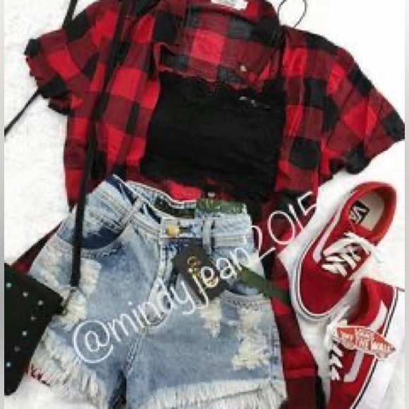 Summer Outfit Mystery Box - Picture 11 of 16